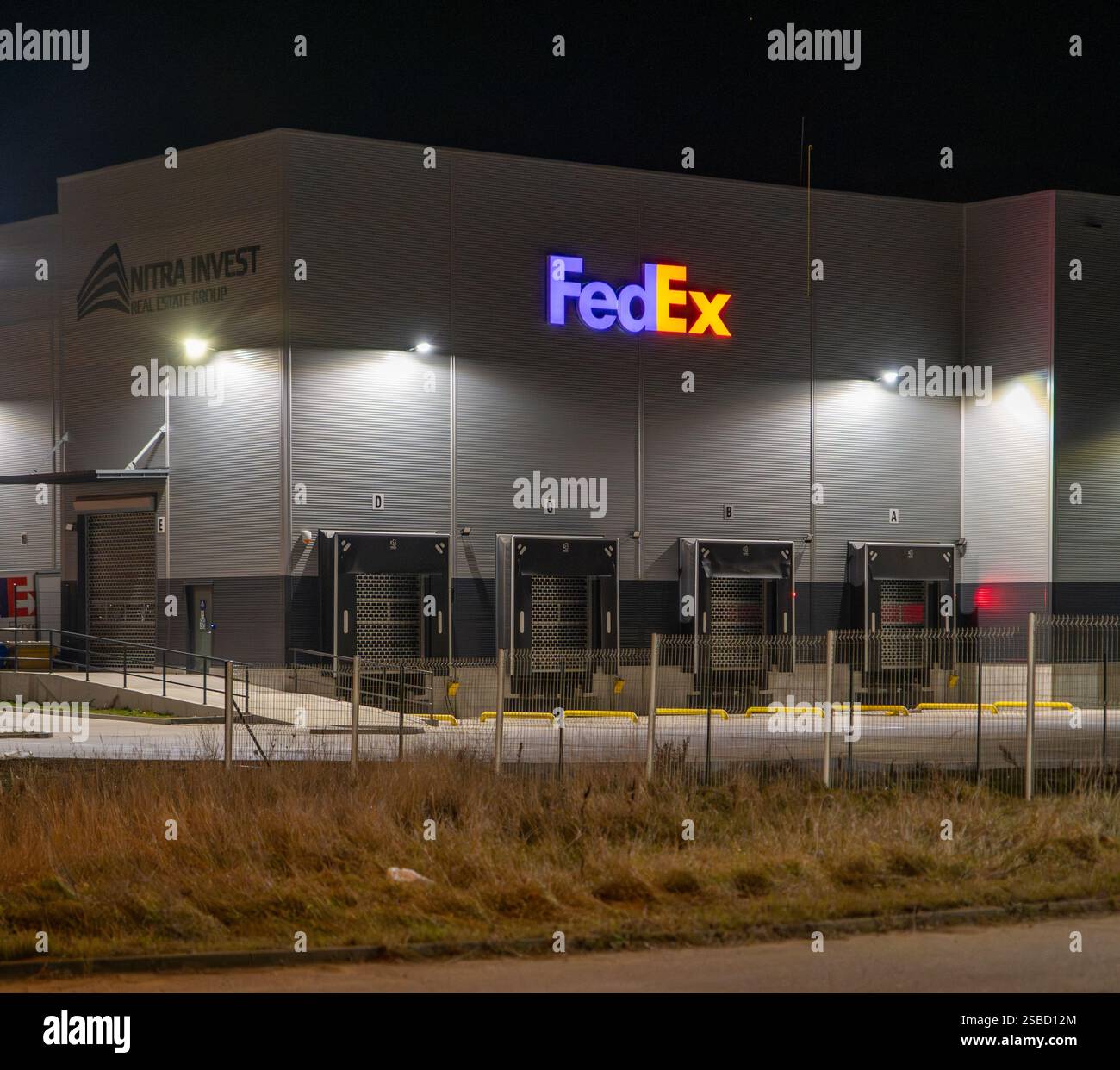 Fedex office store hi-res stock photography and images - Alamy