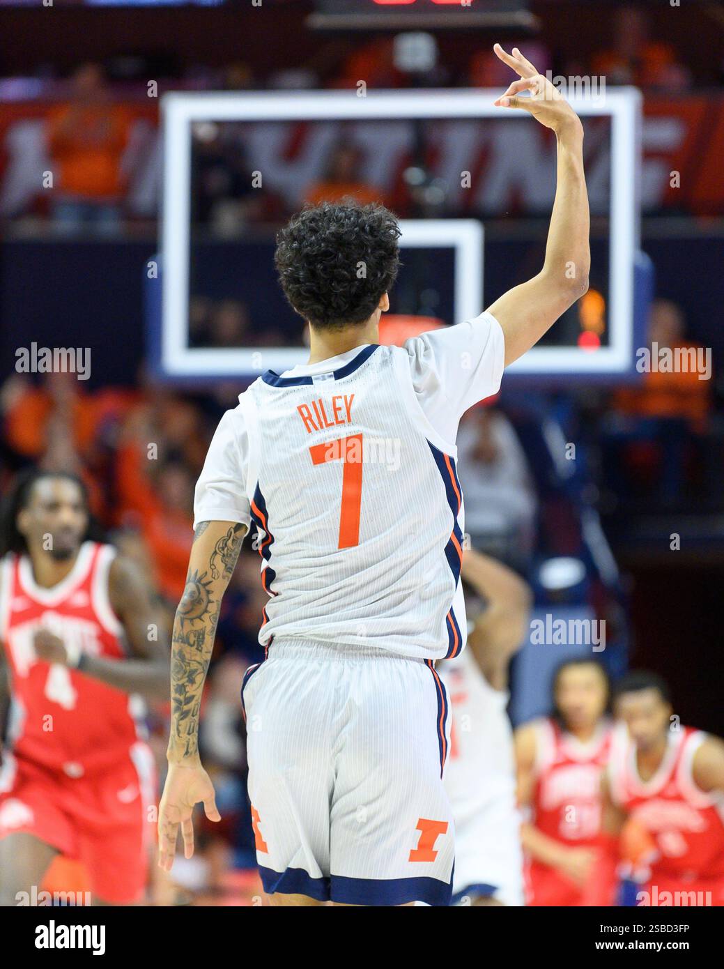 Will Riley Complexion Illinois' Will Riley celebrates during the second half of an NCAA ...