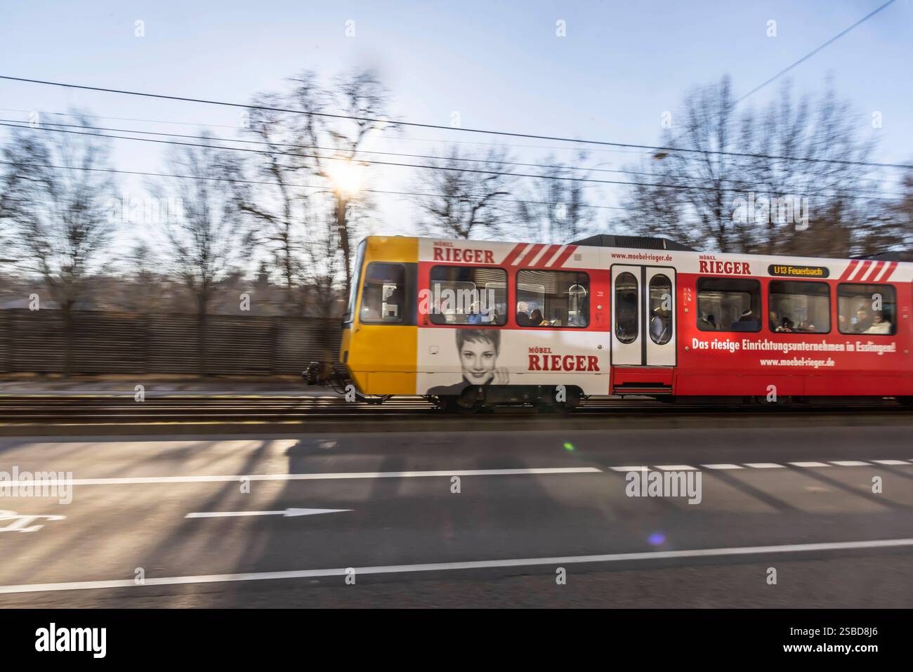 Stadtbahn der Stuttgarter Straßenbahnen AG, SSB, unterwegs in Bad ...