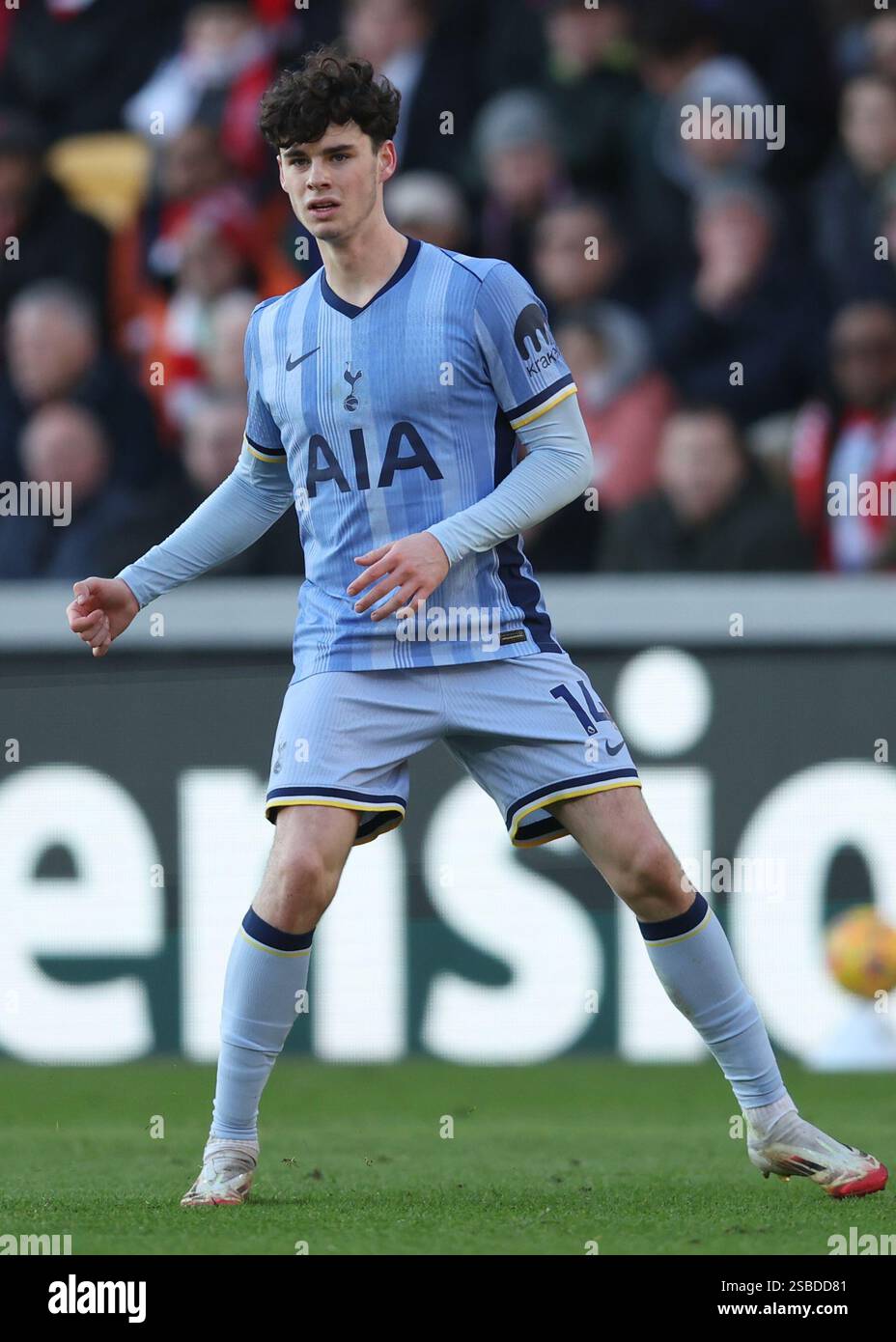 London UK 2nd Feb 2025 Archie Gray Of Tottenham Hotspur During The London UK 2nd Feb 2025 Archie Gray Of Tottenham Hotspur During The