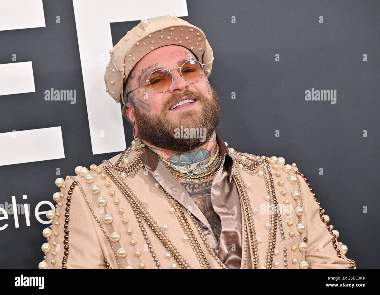 Teddy Swims arriving to the 67th Annual Grammy Awards held at Crypto