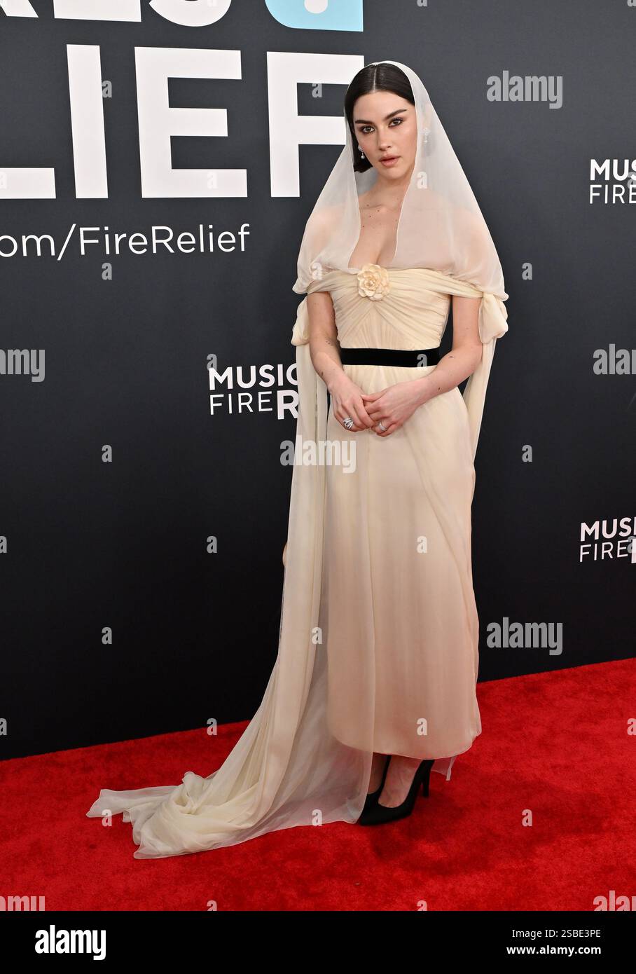 Gracie Abrams arriving to the 67th Annual Grammy Awards held at Crypto