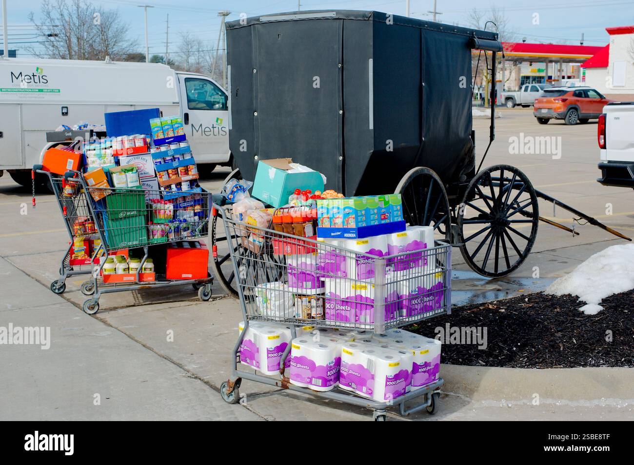 Groceries car hi-res stock photography and images - Alamy