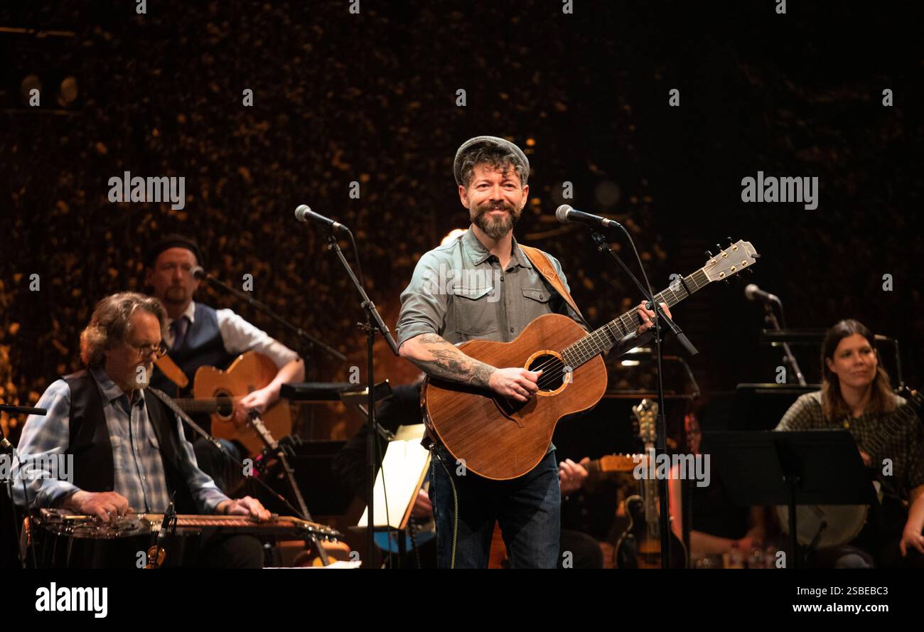 Glasgow Scotland. 2 February 2025. Niall McCabe, Irish singer
