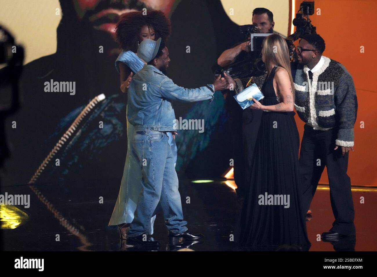 Kendrick Lamar Vs Miley Cyrus Contract Salary — NETWORTKU