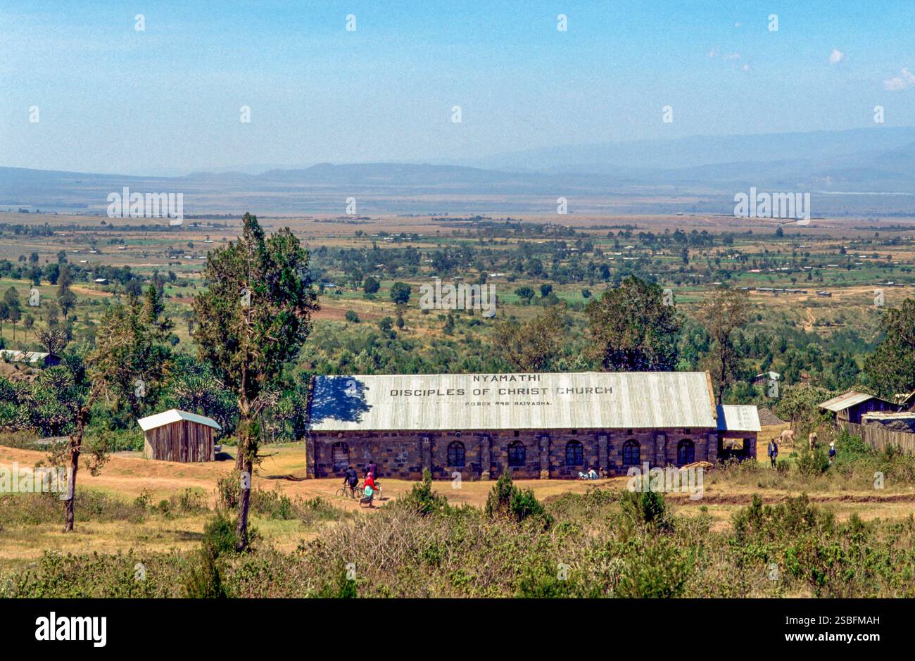 Kenya, Rift valley, members of the New Apostolic Church in Kenya on their way to sudays mass. Stock Photo