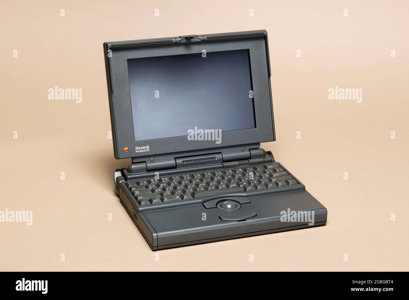 Apple computer 1990s hi-res stock photography and images - Alamy Apple computer 1990s hi-res stock photography and images - Alamy