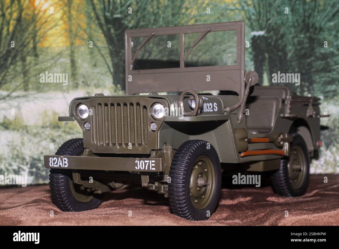 Jeep antiguo hi-res stock photography and images - Alamy