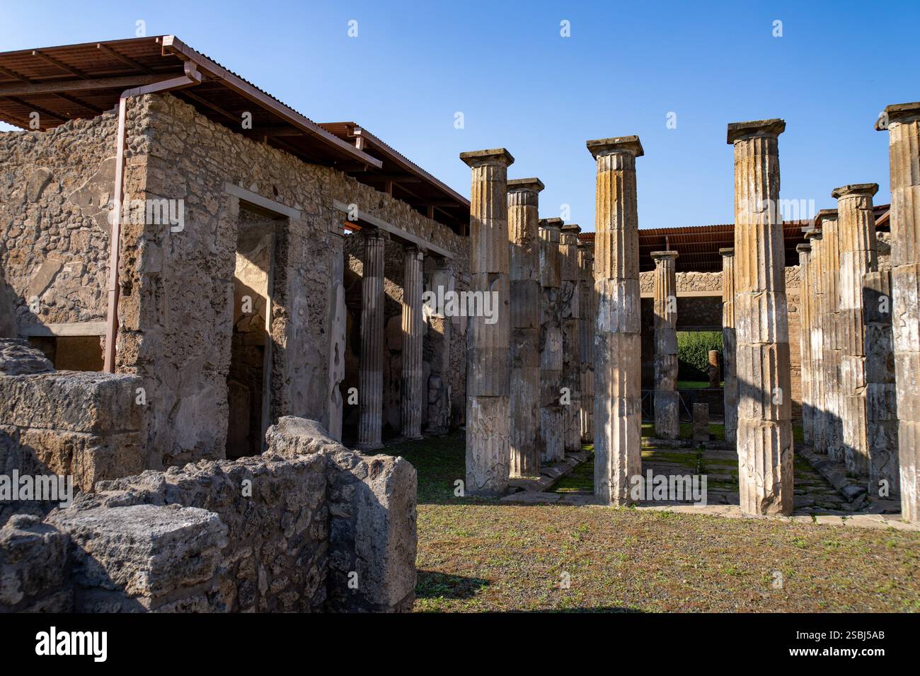 Columns of the atrium of the House of M. Epidius Rufus, Building IX.1. ...