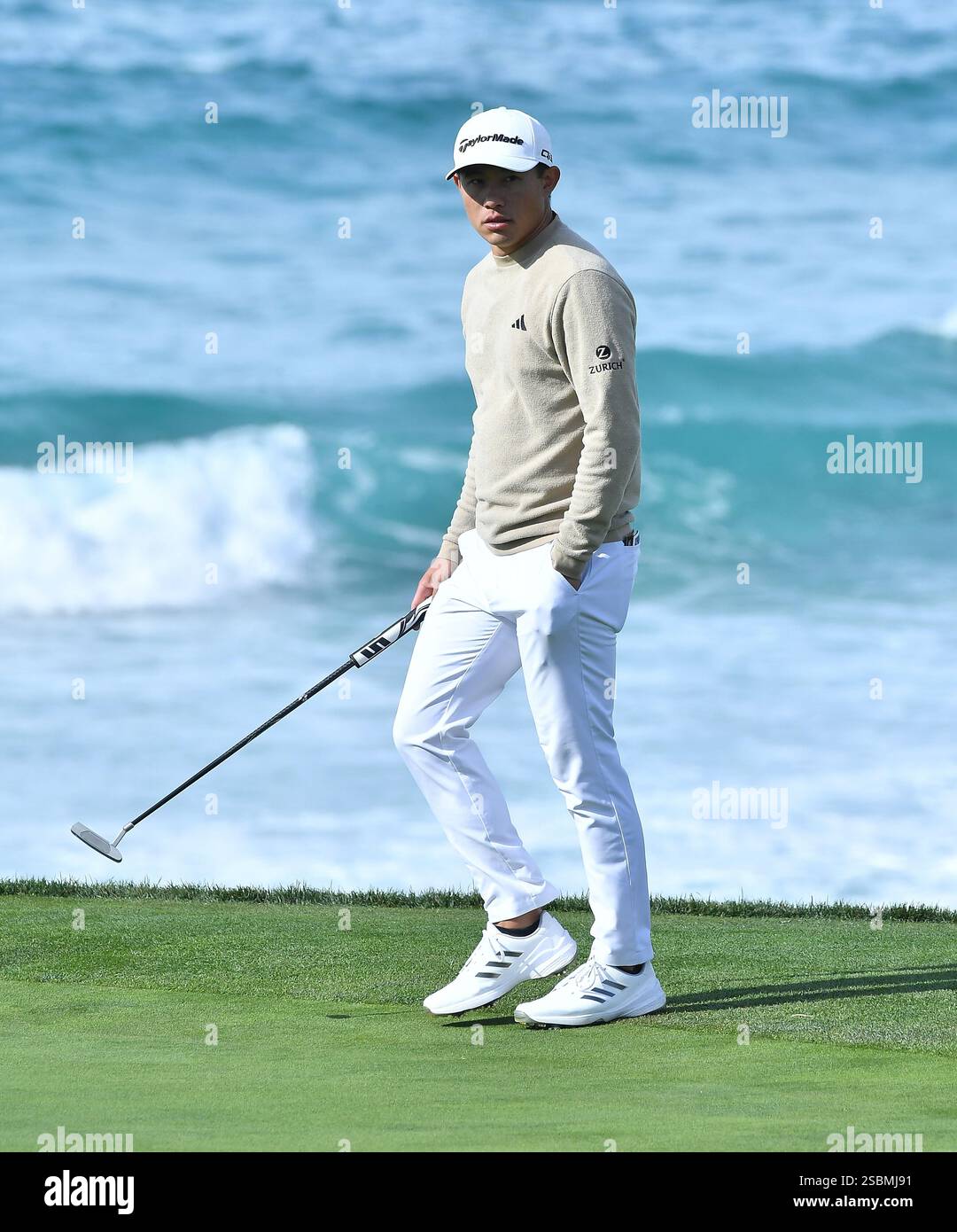 Stunning Pebble Beach Pro-am: Collin Morikawa Ends Trophy Drought Scene for Desktop Stunning Pebble Beach Pro-am: Collin Morikawa Ends Trophy Drought Scene for Desktop