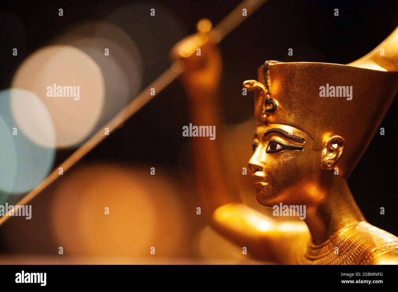 Tutankhamun exhibition in Malmoe Sweden 2013 - Gilded wooden figure of ...