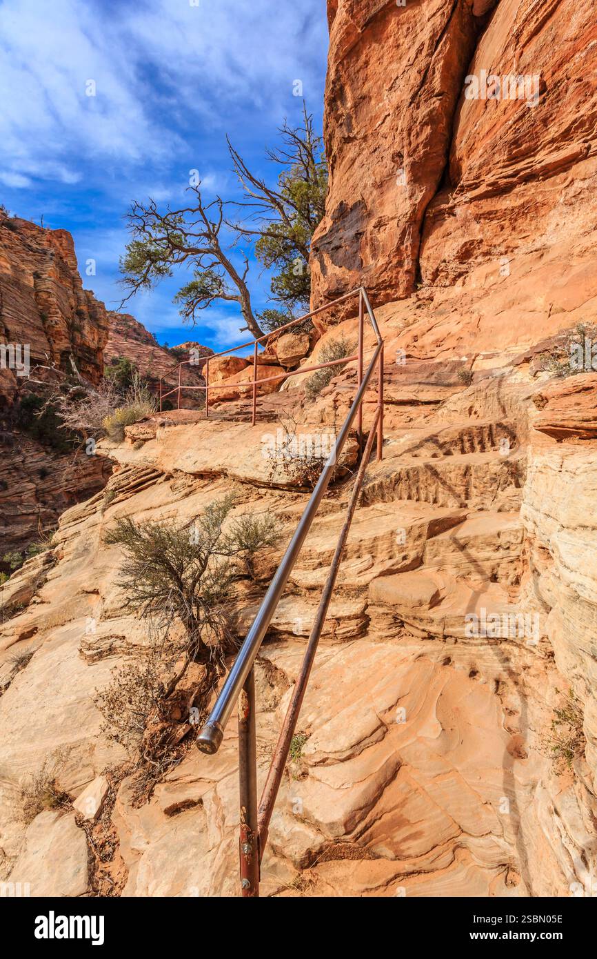 Rock Incline Narrow footpath up steep hi-res stock photography and images - Alamy