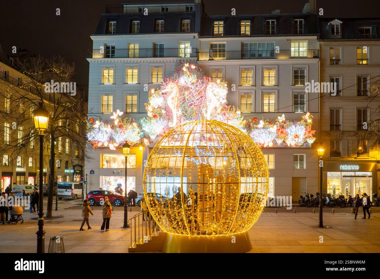 Dior sign hi-res stock photography and images - Page 3 - Alamy