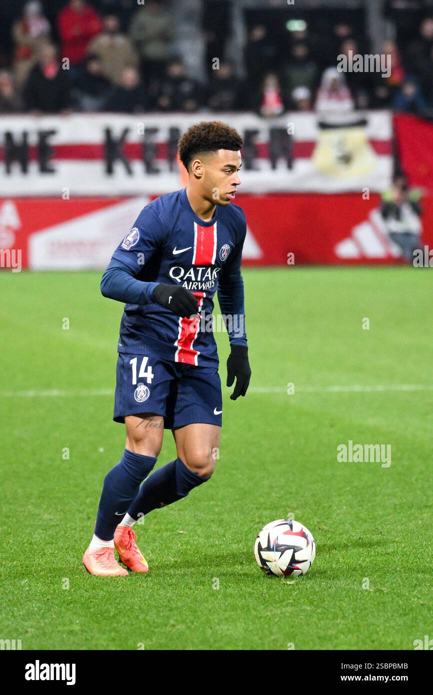 14 Desire DOUE (psg) during the Ligue 1 McDonald's match between Brest ...