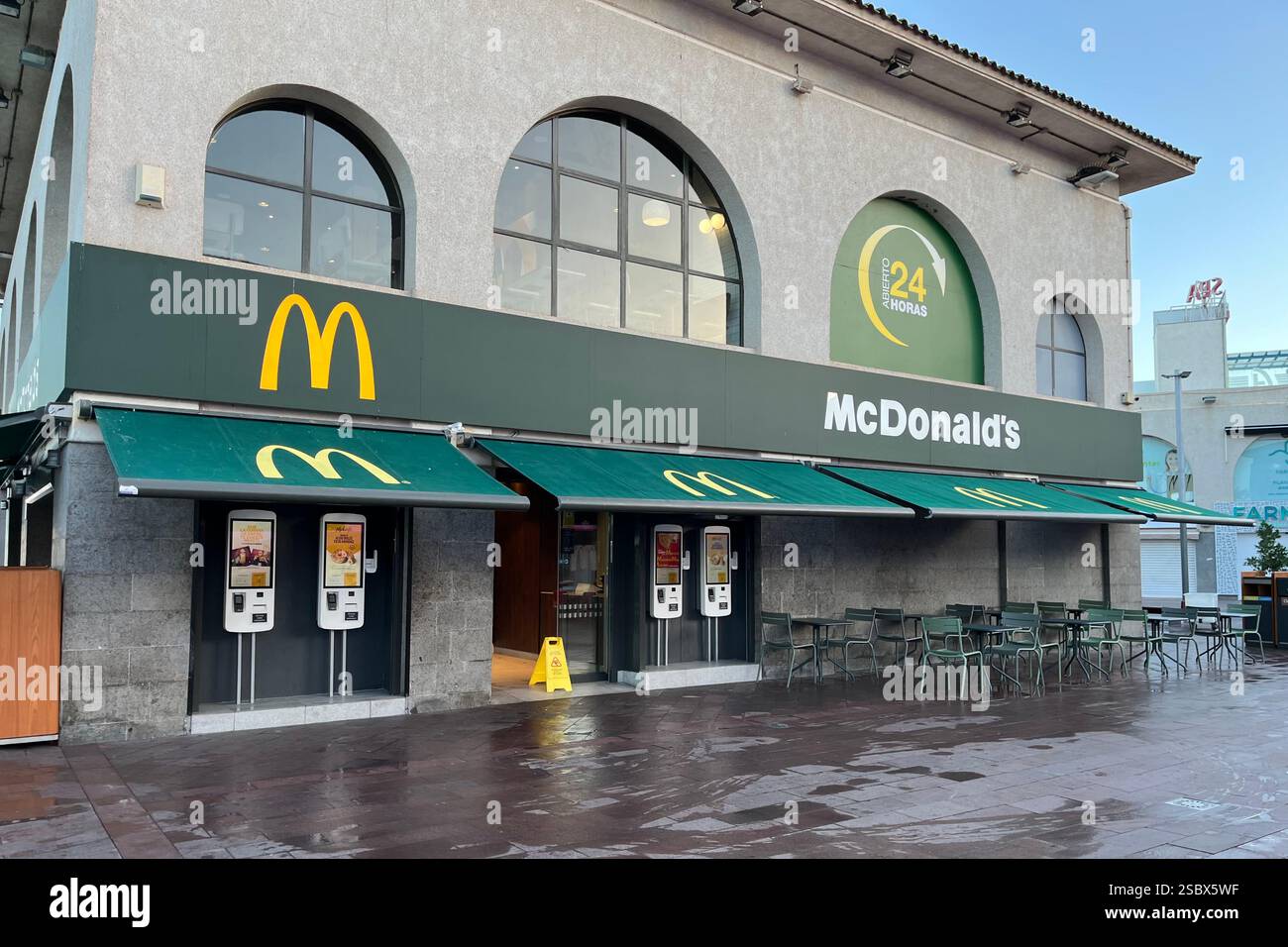 McDonalds Restaurant in Playa de las Américas. Arona, Tenerife, Canary Islands, Spain. 14th January 2025. - Smartphone Captured Stock Image