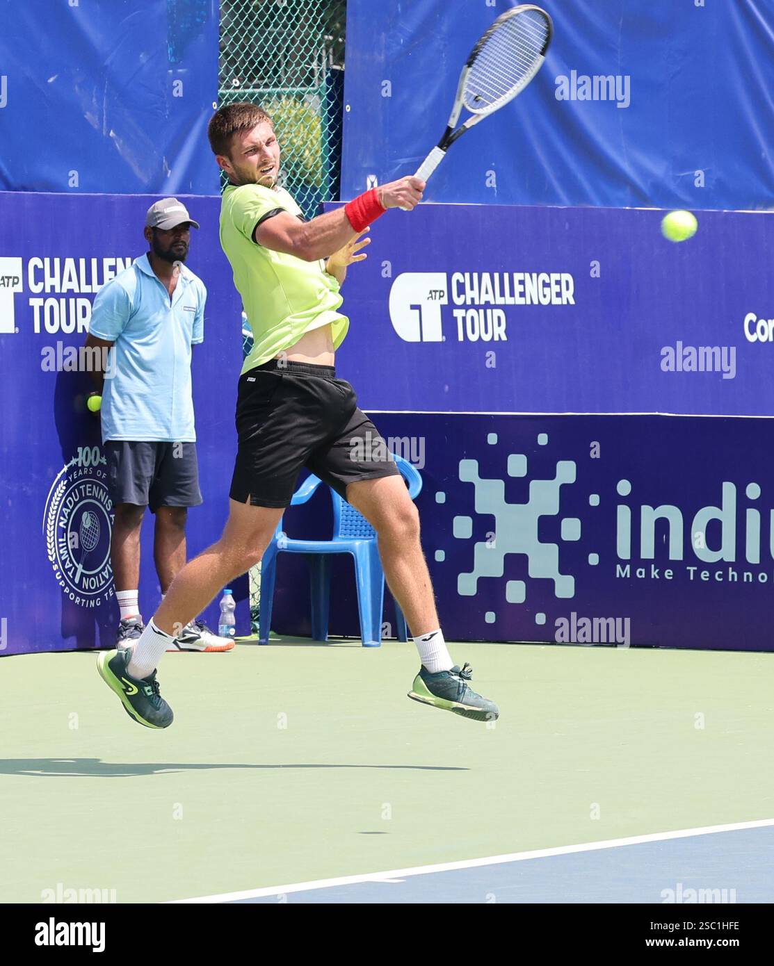 Chennai, India. 05th Feb, 2025. (8) Zsombor PIROS Hungary Vs Oleksandr OVCHARENKO (UKR) Oleksandr OVCHARENKO (UKR) Credit: Seshadri SUKUMAR/Alamy Live News Stock Photo