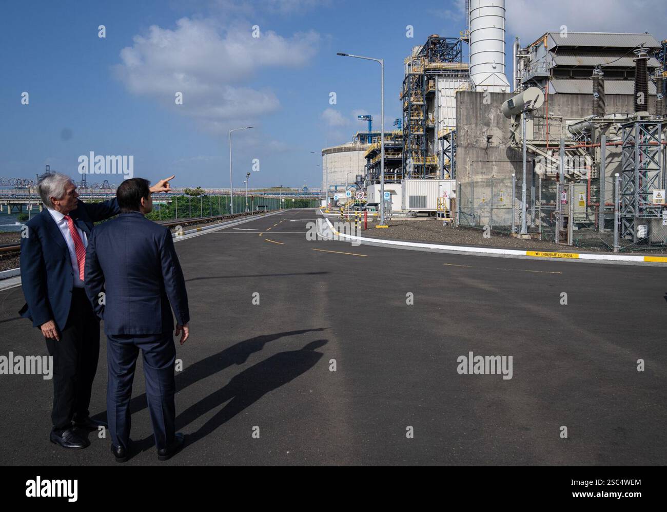 Usa liquefied natural gas hi-res stock photography and images - Alamy
