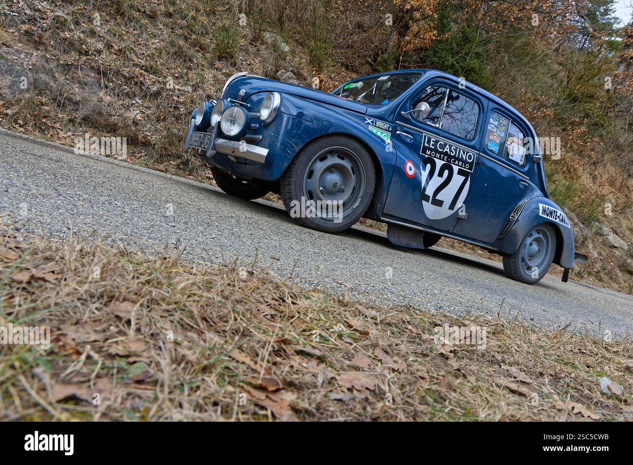 Renault 4cv race hi-res stock photography and images - Alamy