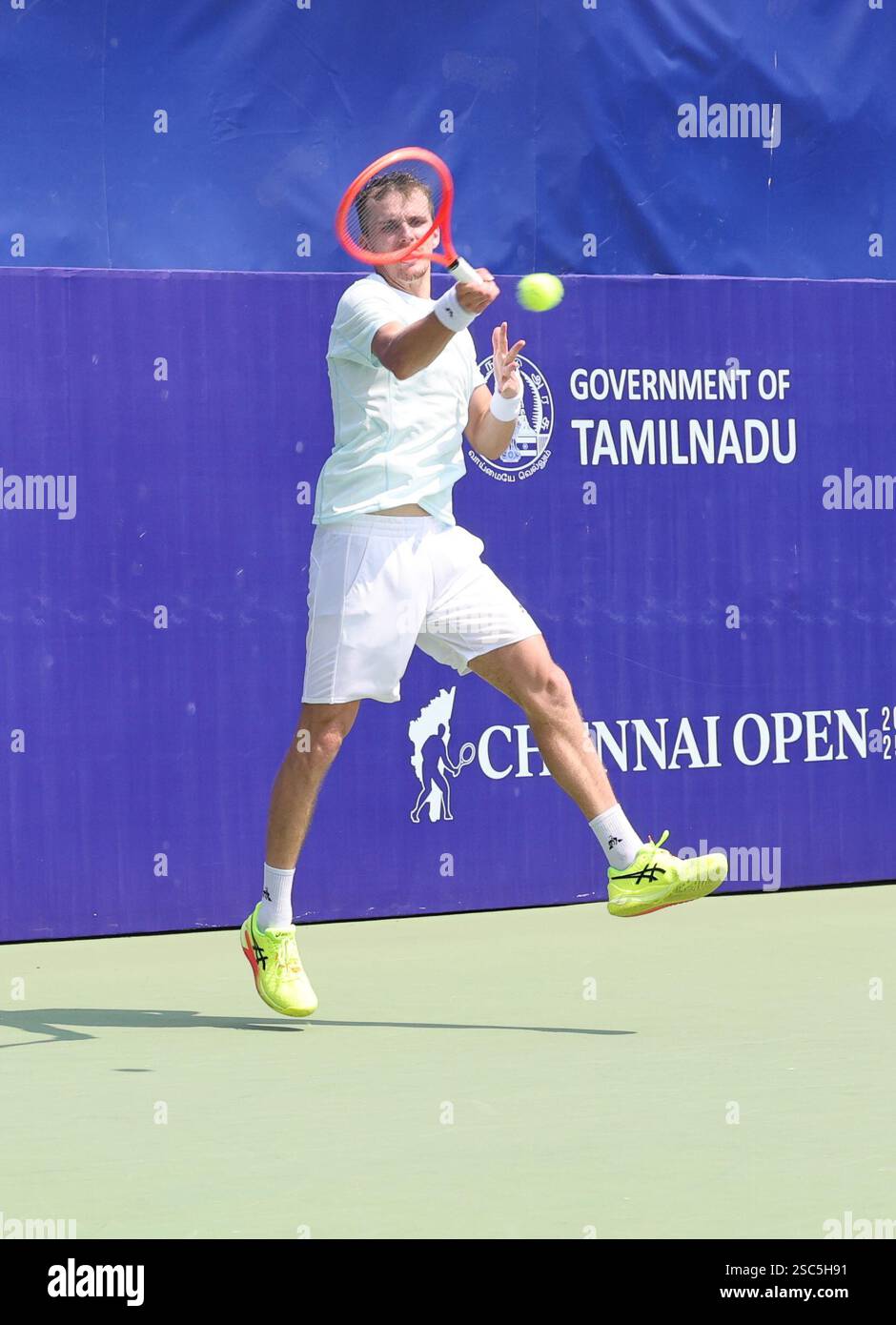 Chennai, Tamil Nadu, INDIA. 5th Feb, 2025. (8) Zsombor PIROS Hungary Vs .Oleksandr OVCHARENKO (UKR).Zsombor PIROS (HUN) In actionâ (Credit Image: © Seshadri Sukumar/ZUMA Press Wire) EDITORIAL USAGE ONLY! Not for Commercial USAGE! Stock Photo