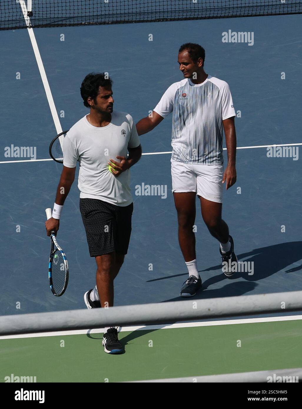 Chennai, Tamil Nadu, INDIA. 5th Feb, 2025. Doubles Saketh MYNENI (IND & Ramkumar Ramanathan (IND).Vs .Kimmer COPPEJENS (BEL) & Ergi KIRKIN (TUR).Saketh MYNENI (IND & Ramkumar Ramanathan (IND) won by 6-3, 6-1. (Credit Image: © Seshadri Sukumar/ZUMA Press Wire) EDITORIAL USAGE ONLY! Not for Commercial USAGE! Stock Photo
