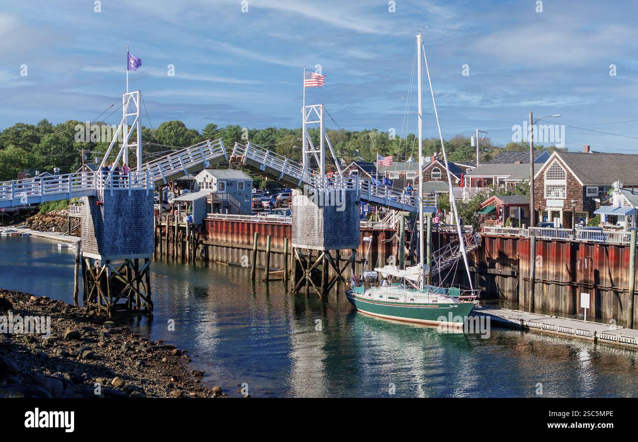 How to draw a fishing boat hi-res stock photography and images - Alamy