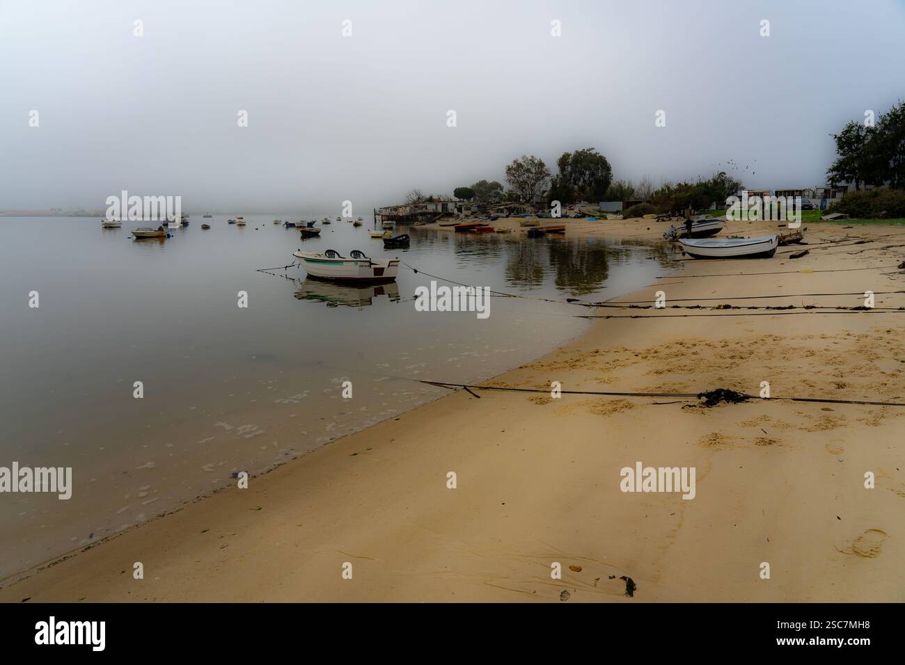 Recreational boats hi-res stock photography and images - Alamy