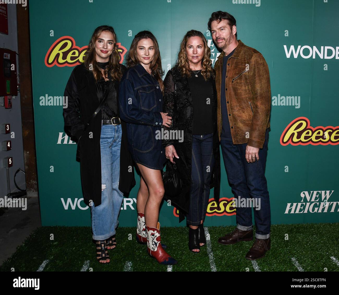 New Orleans, United States. 05th Feb, 2025. Charlotte Connick, Sarah ...