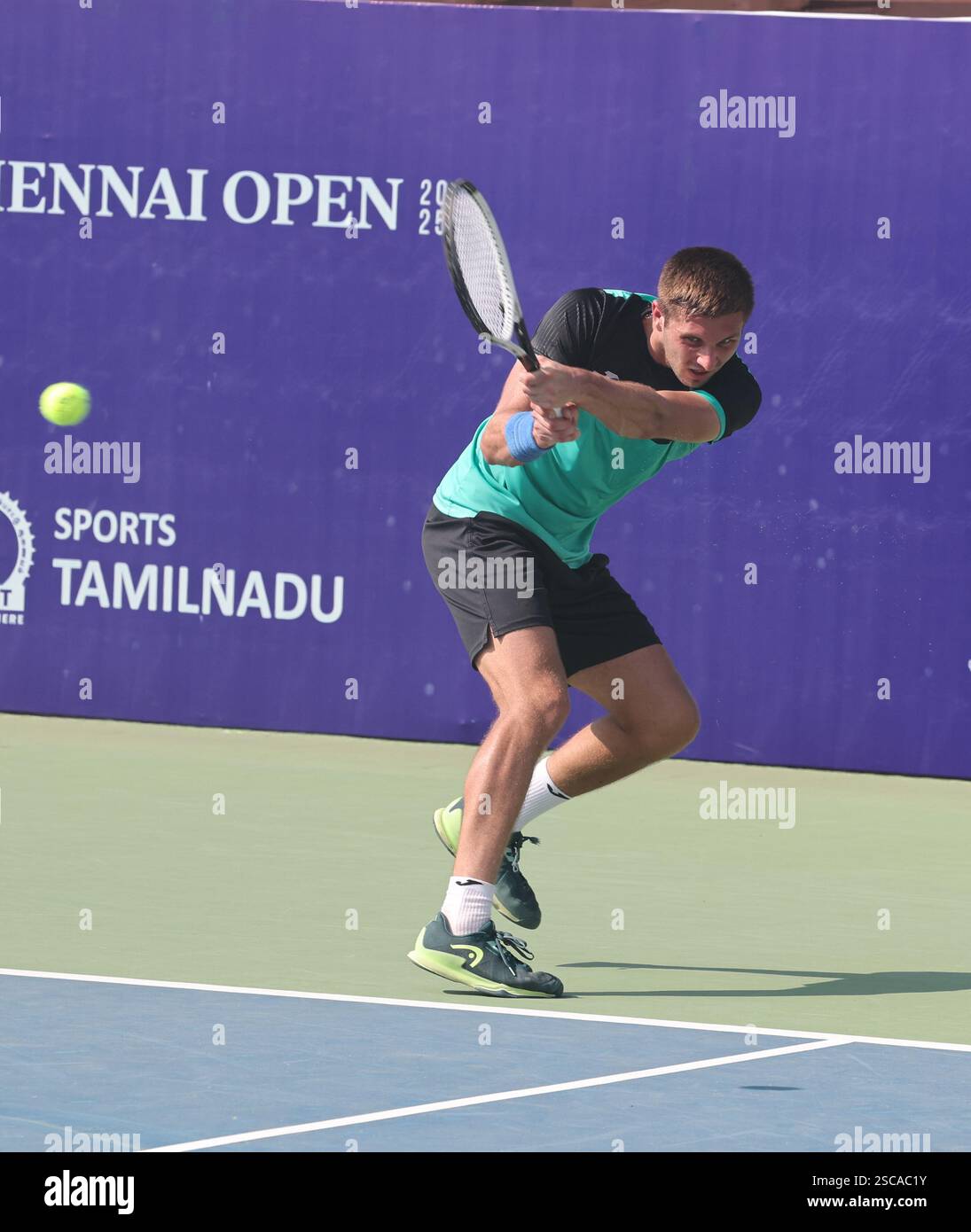 Chennai, India. 06th Feb, 2025. Chennai Open 2025: Oleksandr OVCHARENKO (UKR) vs Alexey ZAKHAROV (RUS) Oleksandr OVCHARENKO (UKR) defeated Alexey ZAKHAROV (RUS) by 0-6, 7-5, & 6-4 Oleksandr OVCHARENKO (UKR) in action Credit: Seshadri SUKUMAR/Alamy Live News Stock Photo