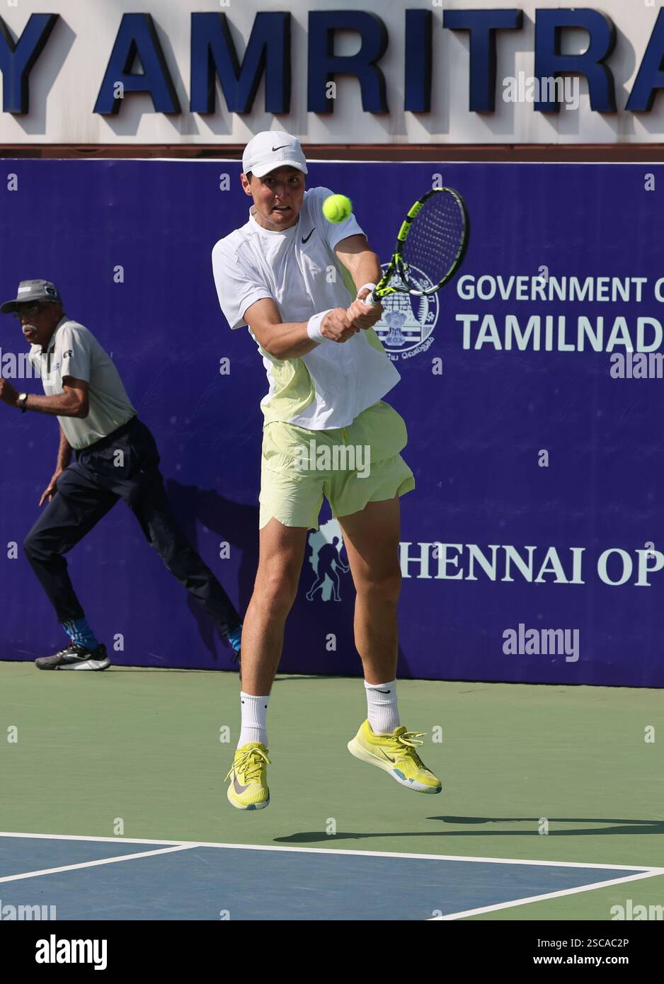 Chennai, India. 06th Feb, 2025. Chennai Open 2025: Oleksandr OVCHARENKO (UKR) vs Alexey ZAKHAROV (RUS) Oleksandr OVCHARENKO (UKR) defeated Alexey ZAKHAROV (RUS) by 0-6, 7-5, & 6-4 Alexey ZAKHAROV (RUS) in action Credit: Seshadri SUKUMAR/Alamy Live News Stock Photo