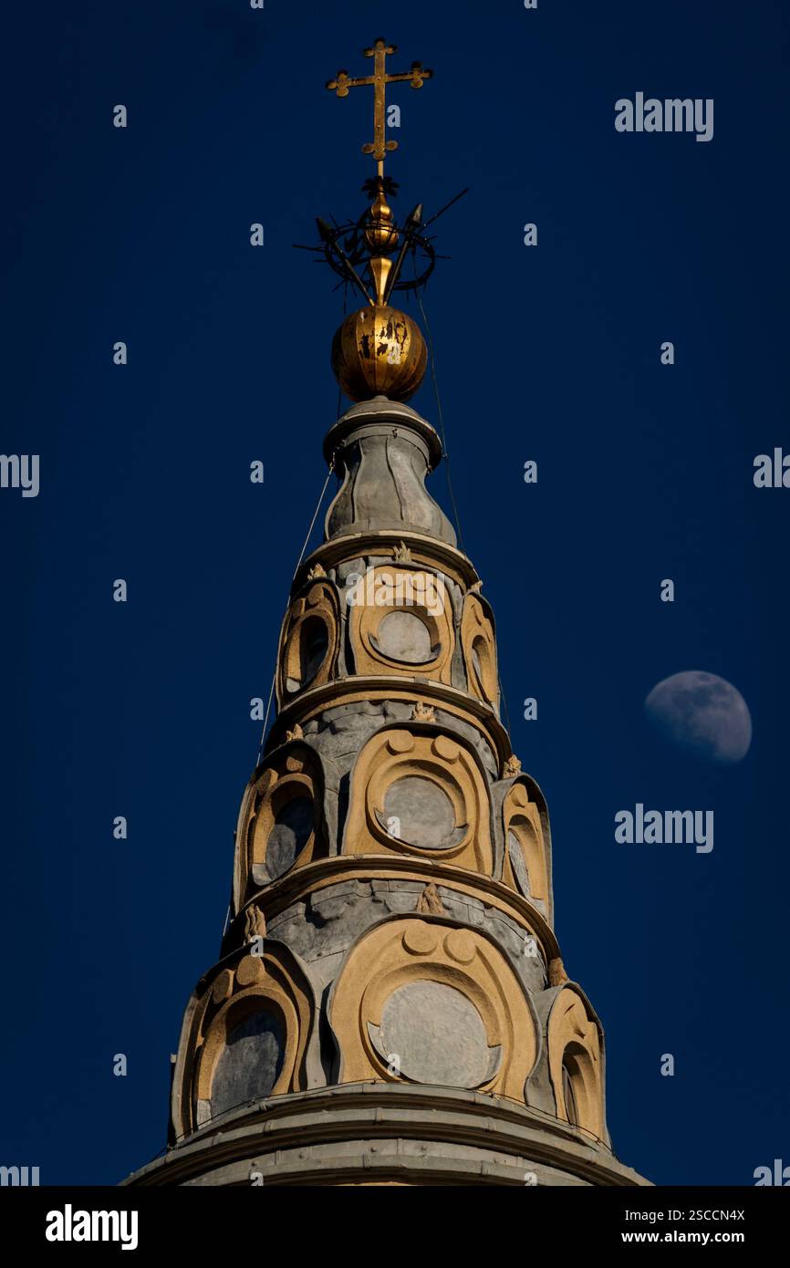 The Saint John Cathedral of Turin, hosts the Guarino Guarini Chapel of the Holy Shroud. Stock Photo