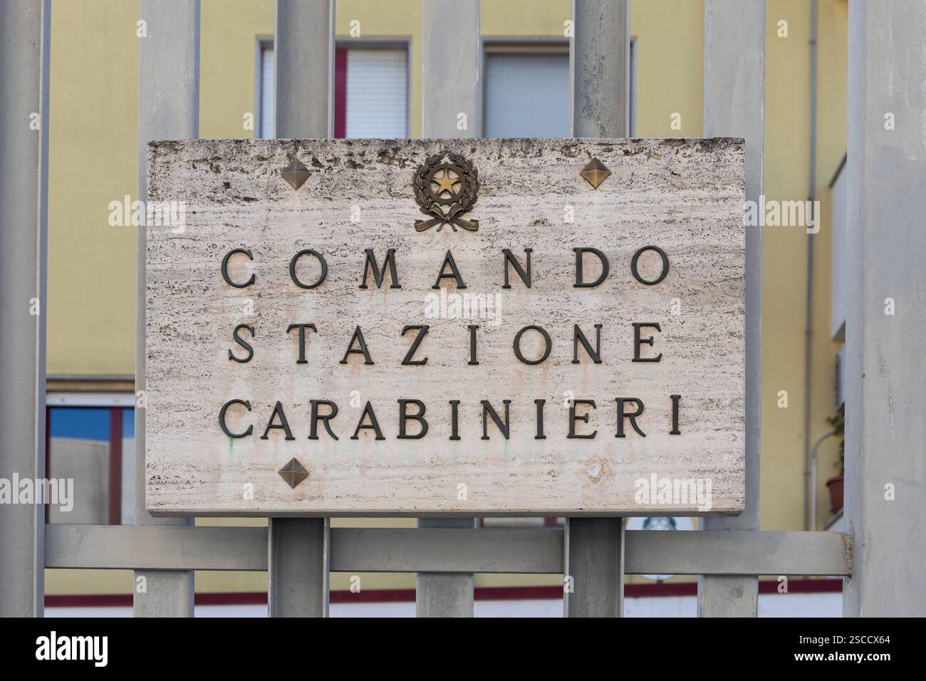 Sign carabinieri hi-res stock photography and images - Alamy, image size:1300x956