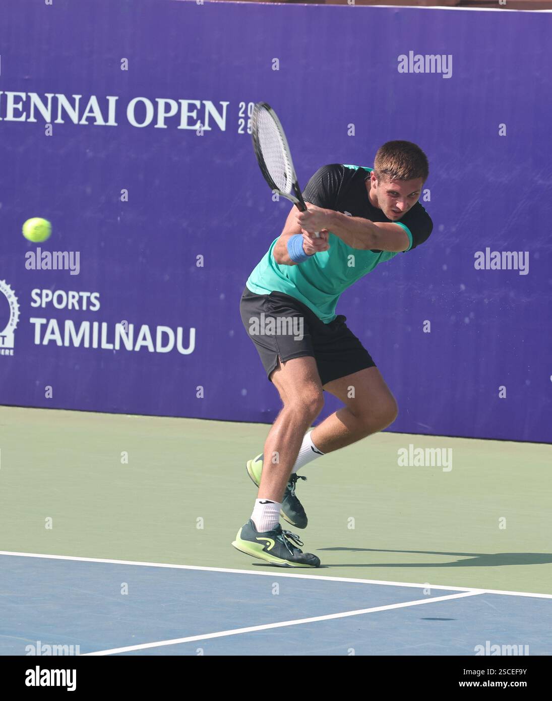 Chennai, Tamil Nadu, INDIA. 6th Feb, 2025. Chennai Open 2025: .Oleksandr OVCHARENKO (UKR).vs.Alexey ZAKHAROV (RUS).Oleksandr OVCHARENKO (UKR) defeated .Alexey ZAKHAROV (RUS) by 0-6, 7-5, & 6-4 .Oleksandr OVCHARENKO (UKR) in action. (Credit Image: © Seshadri Sukumar/ZUMA Press Wire) EDITORIAL USAGE ONLY! Not for Commercial USAGE! Stock Photo