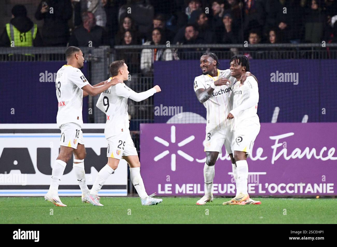 25 Jeremy AGBONIFO (rcl) - 08 M Bala MBala NZOLA (rcl) during the Ligue ...