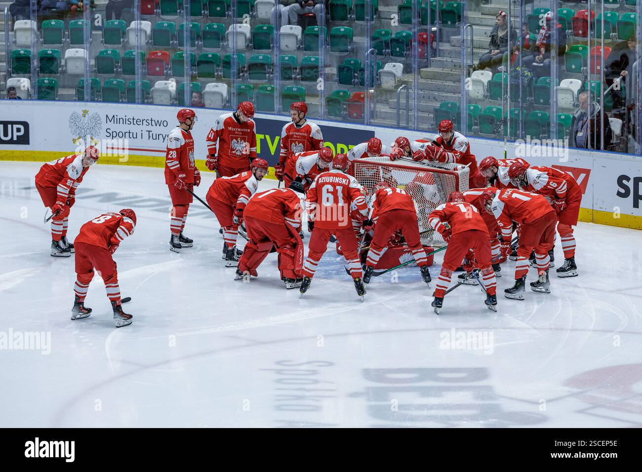 Sosnowiec, Poland, Feb 6 2025, Hockey match as part of the EIHC 2025 tournament between POLAND AND ITALY OP:  Druzyna Polski przed meczem Stock Photo