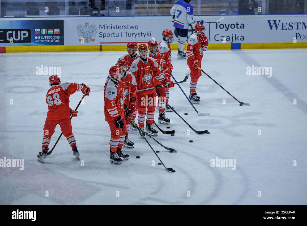 Sosnowiec, Poland, Feb 6 2025, Hockey match as part of the EIHC 2025 tournament between POLAND AND ITALY OP:  Druzyna Polski na rozgrzewce przed meczem Stock Photo