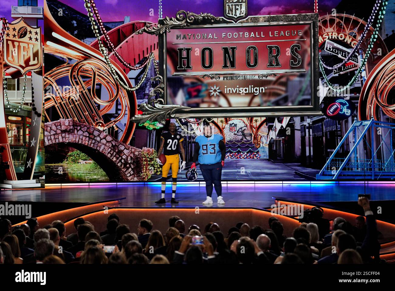 Host, Snoop Dog, and performer Jelly Roll speak during the NFL Honors ...