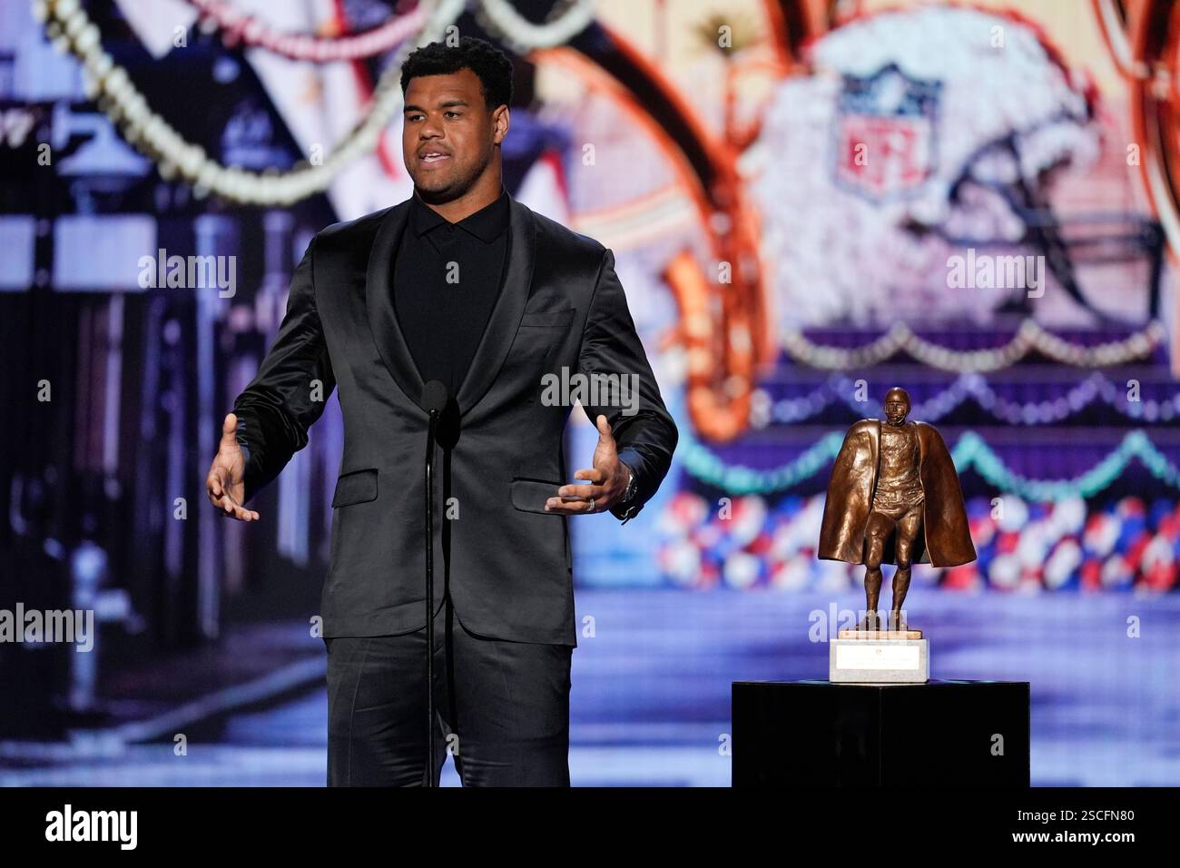 Jacksonville Jaguars' Arik Armstead, wins the Walter Payton Man of the
