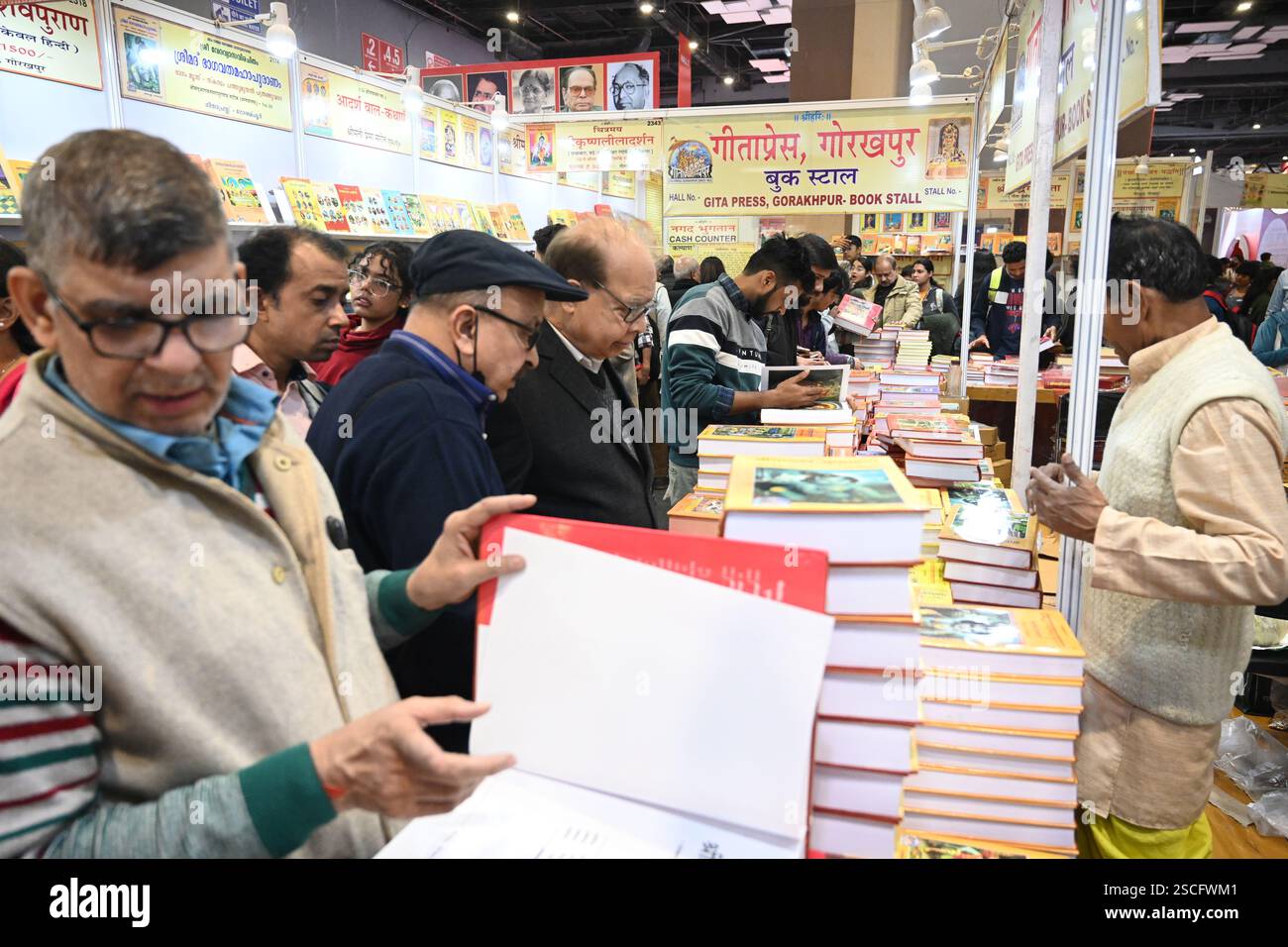 NEW DELHI, INDIA FEBRUARY 6 Booklovers visit and reading Books