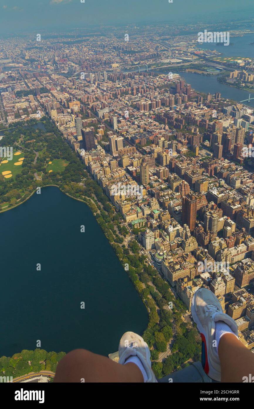 Helicopter aerial view of New York City Stock Photo - Alamy