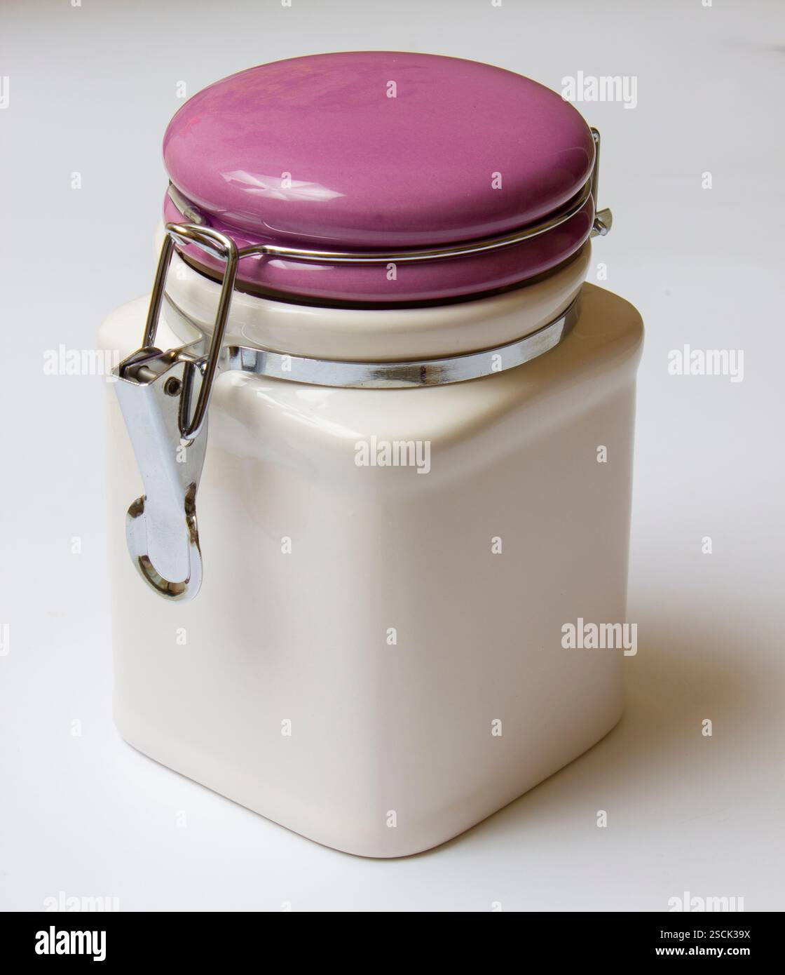 ceramic container with a lid for bulk solids Stock Photo - Alamy