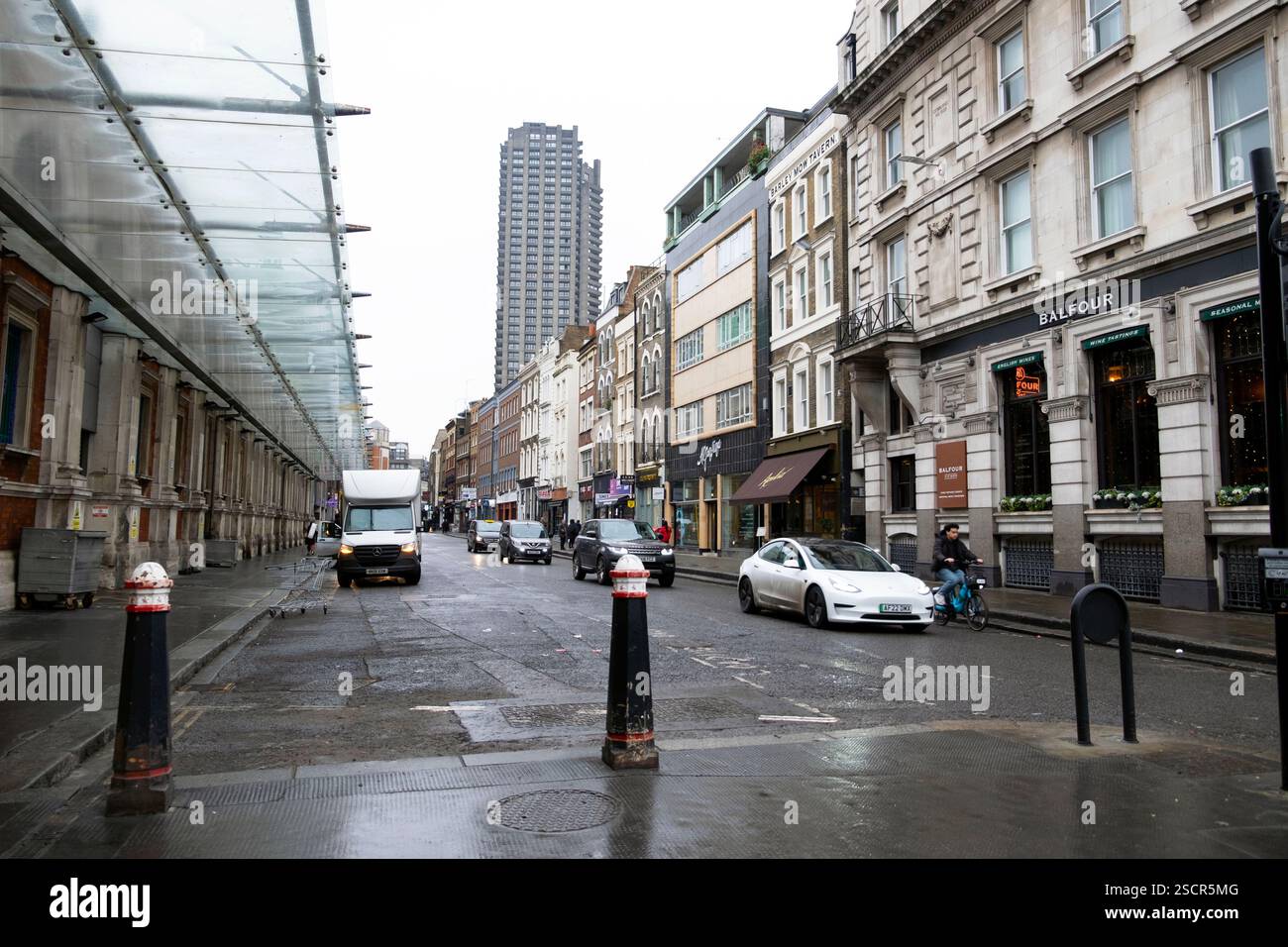Empty streets of london 2025 hi-res stock photography and images - Alamy