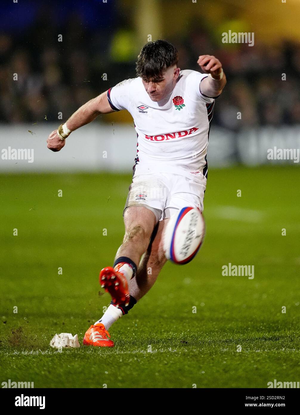 England's Ben Coen converts the first try during the U20 Men's Six