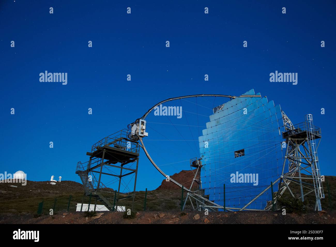 Majorca Rays The MAGIC Telescopes, Roque de los Muchachos Observatory, La Palma ...