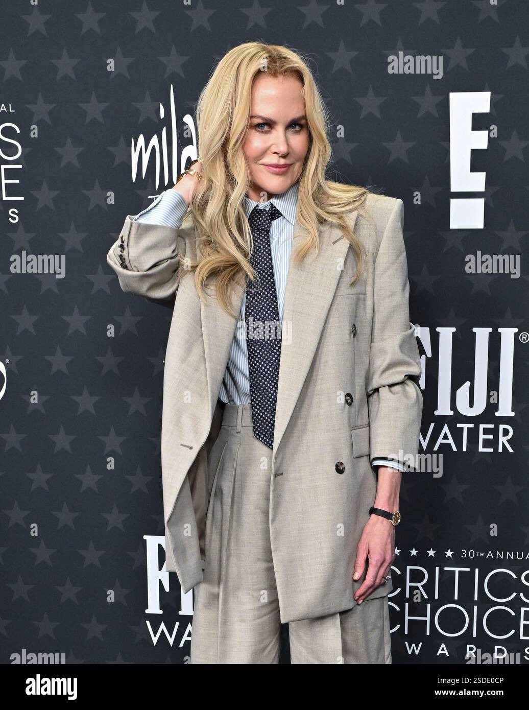 Nicole Kidman arriving to the 30th Annual Critics Choice Awards held at