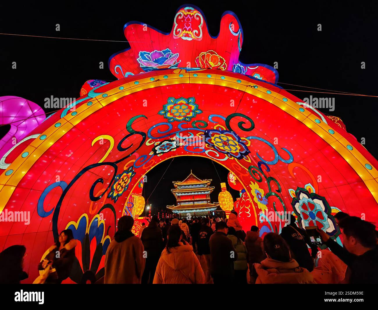 People visit the Xi'an City Wall Lantern Festival in Xi'an City ...