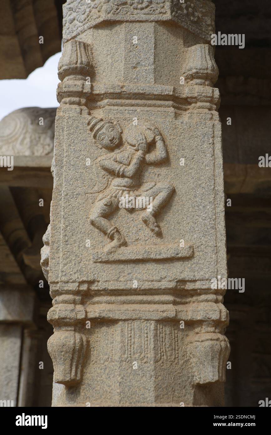 Statues at Ramchandra Temple, Hazara Rama, Hampi, Vijayanagara, UNESCO ...