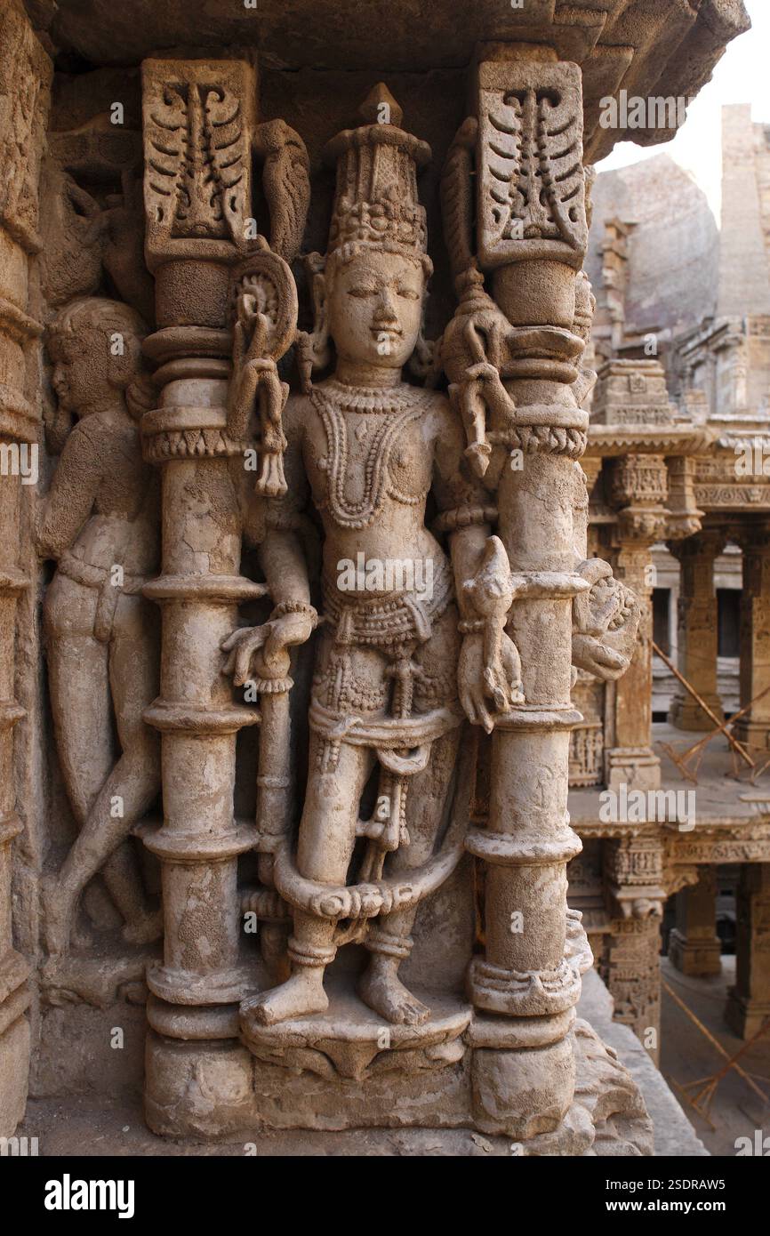 Statue in Heritage architecture, Step well Rani ni Vava, Patan, Gujarat ...