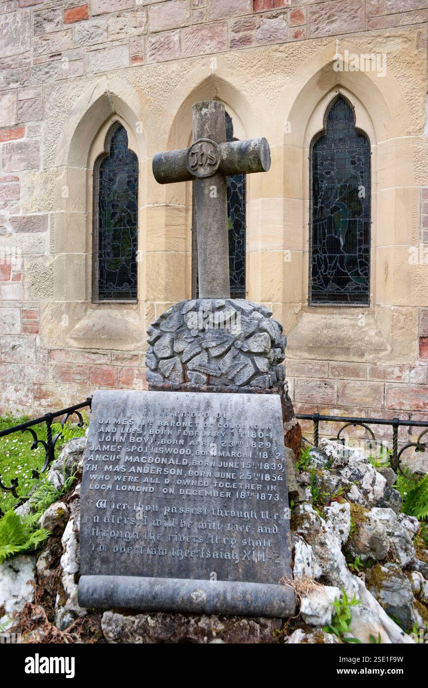 Memorial to James, 11th Baronet of Colquhoun and Luss and his staff, John Boyi, James Spottiswood, Angus Macdonald and Thomas Anderson, who drowned in Stock Photo