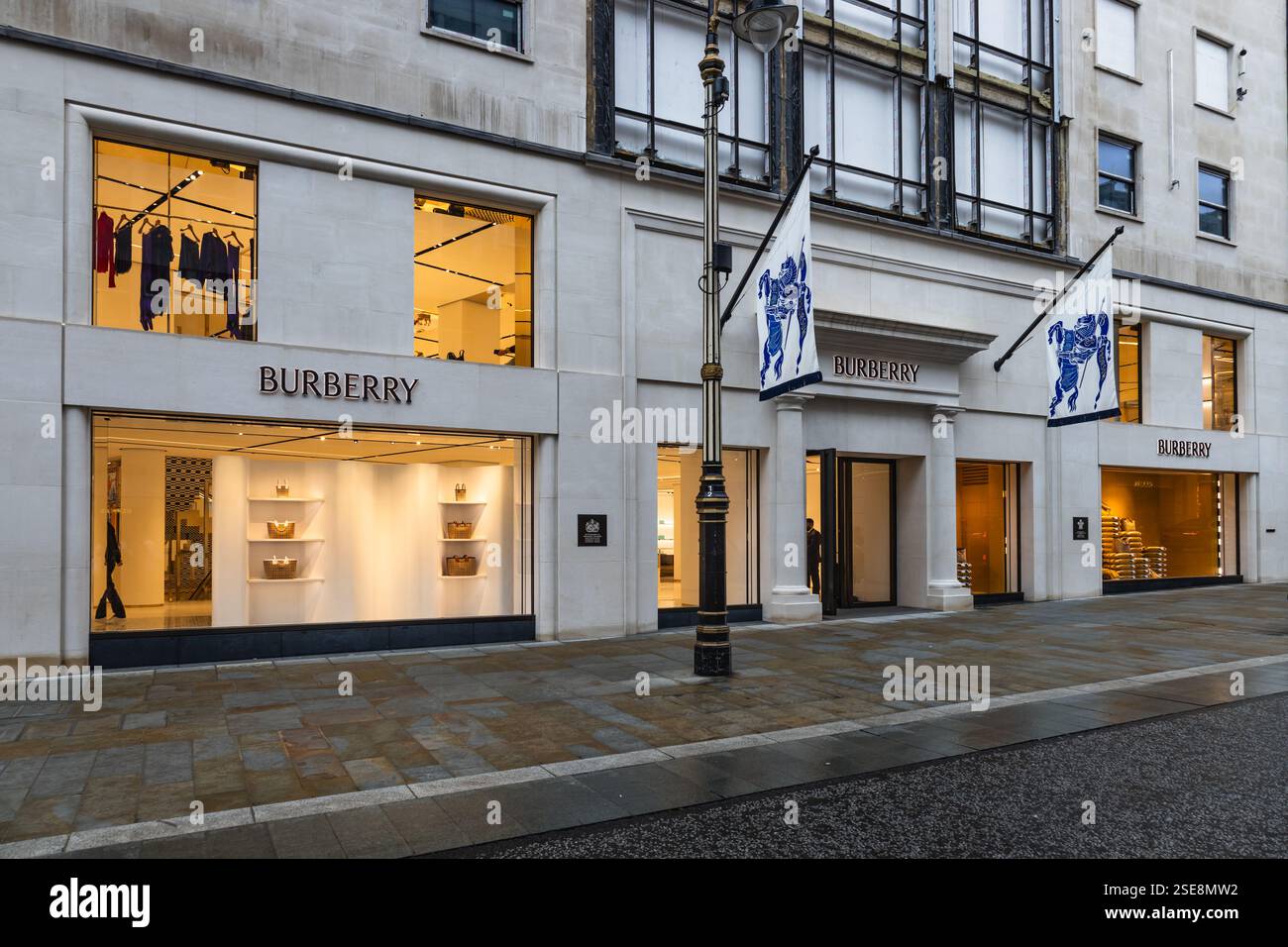 Burberry London Dream Burberry Expands