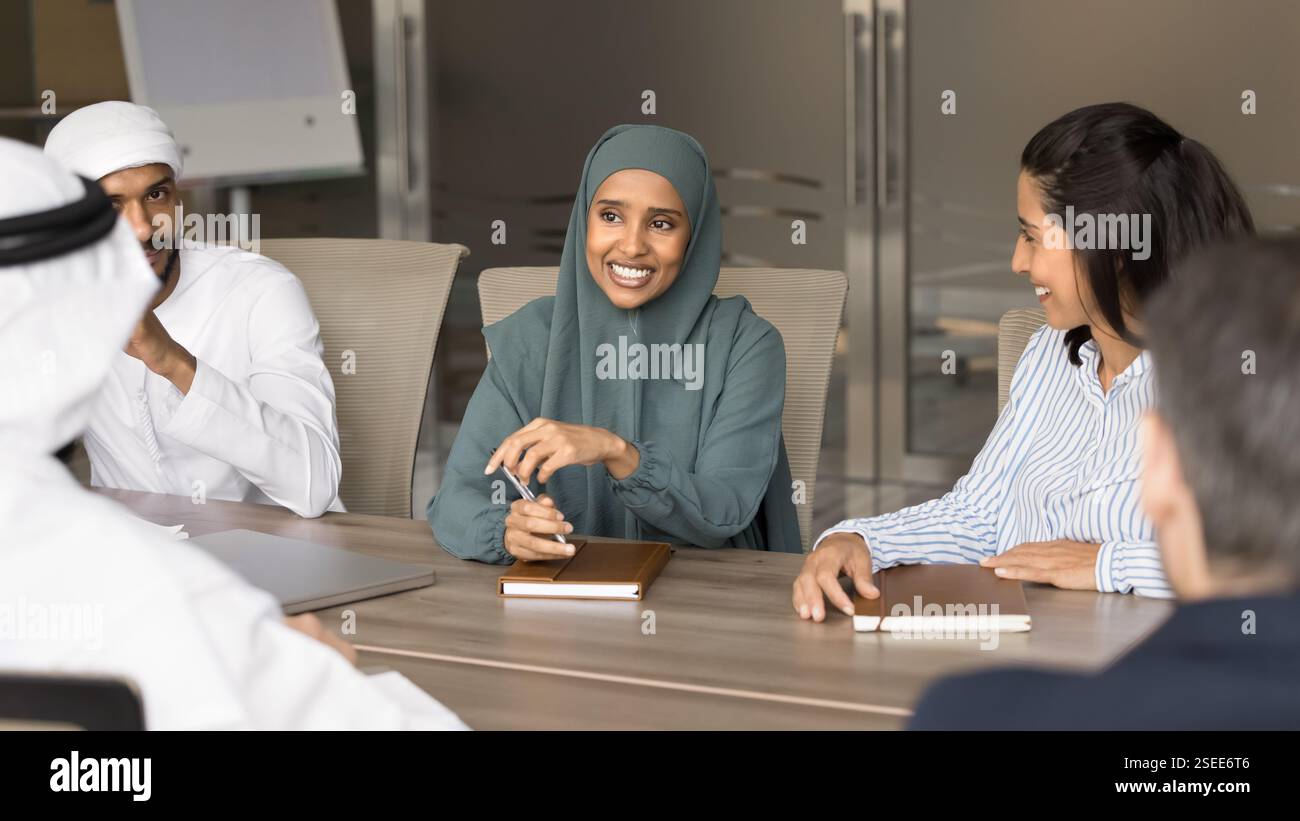 Intercultural collaboration hi-res stock photography and images - Alamy